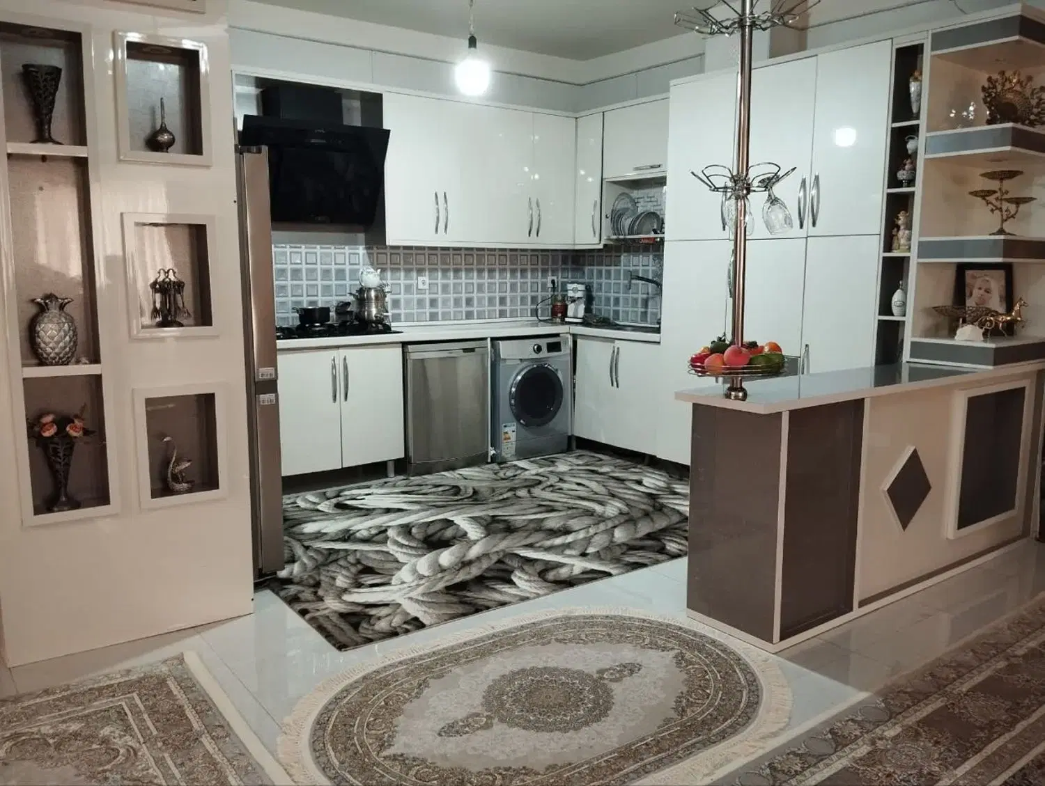شخصی سازی فول امکانات داخل شهرک بی نظیره تکه