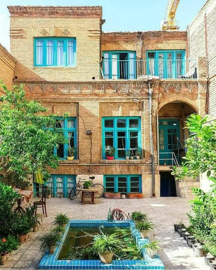 اپارتمان ۱۰۰متری بر پارک