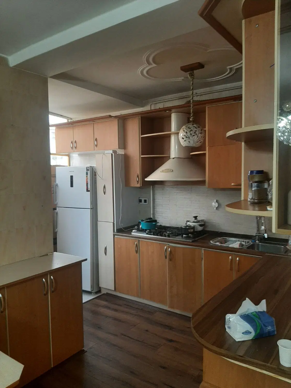 اجاره ۲ خواب تقاطع ۸دی و صفاری تاپ لوکیشن