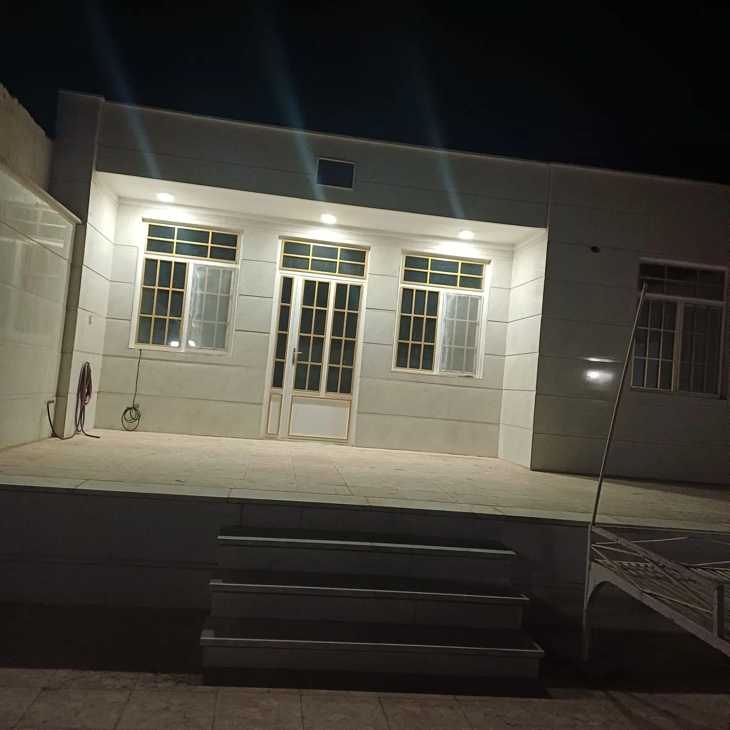 منزل فروشی