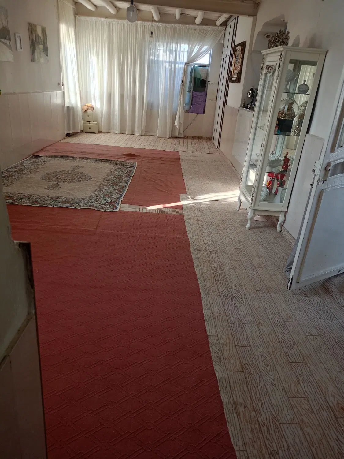 یک واحد مسکونی