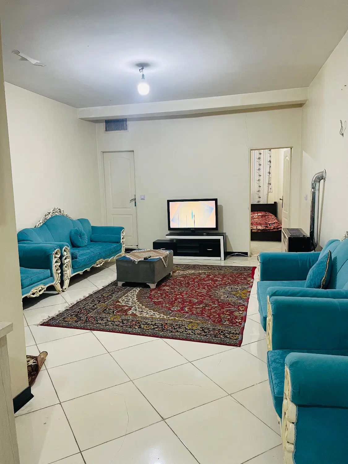اجاره روزانه واحدآپارتمان حوالی کارگرجنوبی