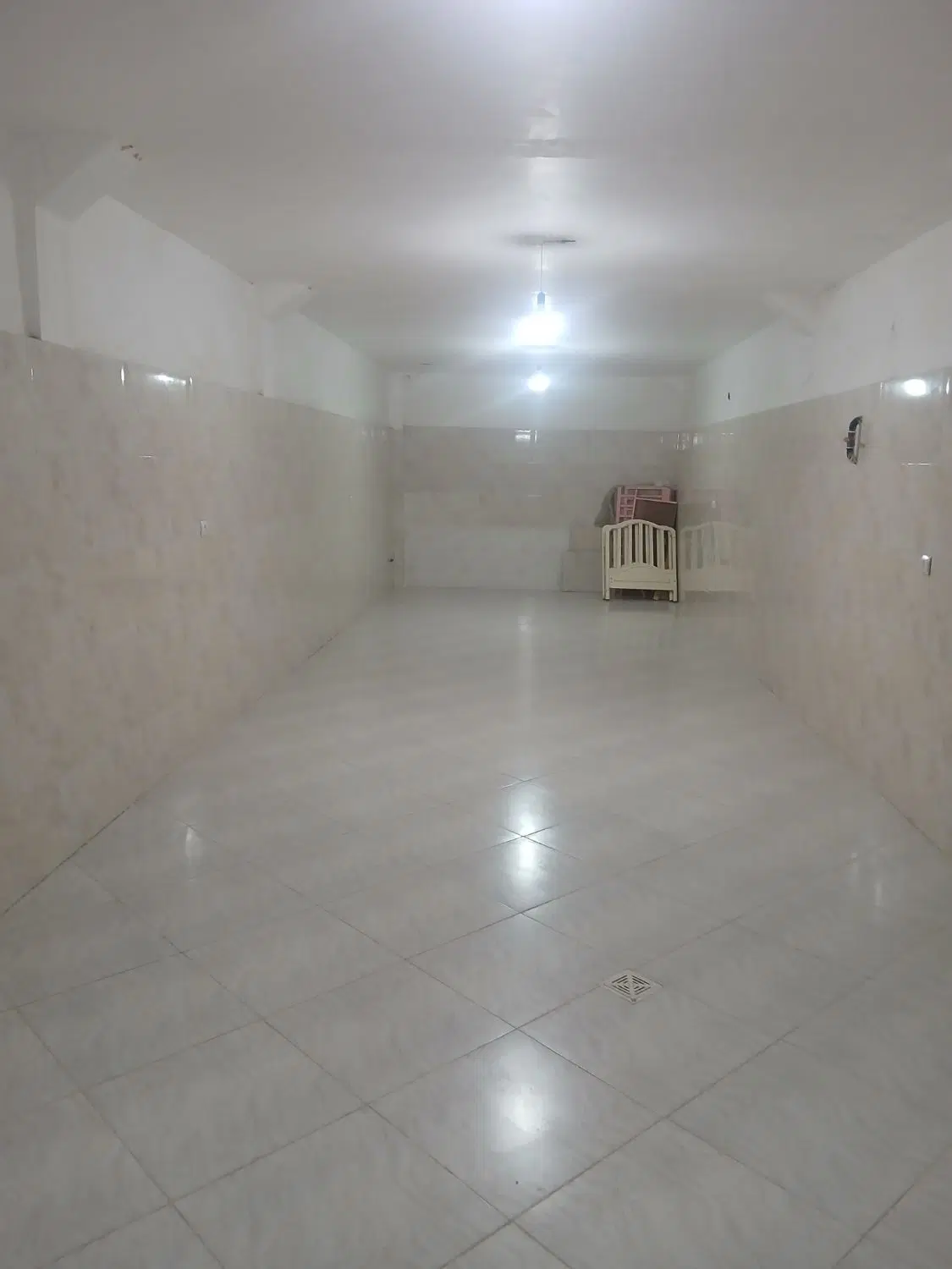 مغازه ۵۰ متری فروشی
