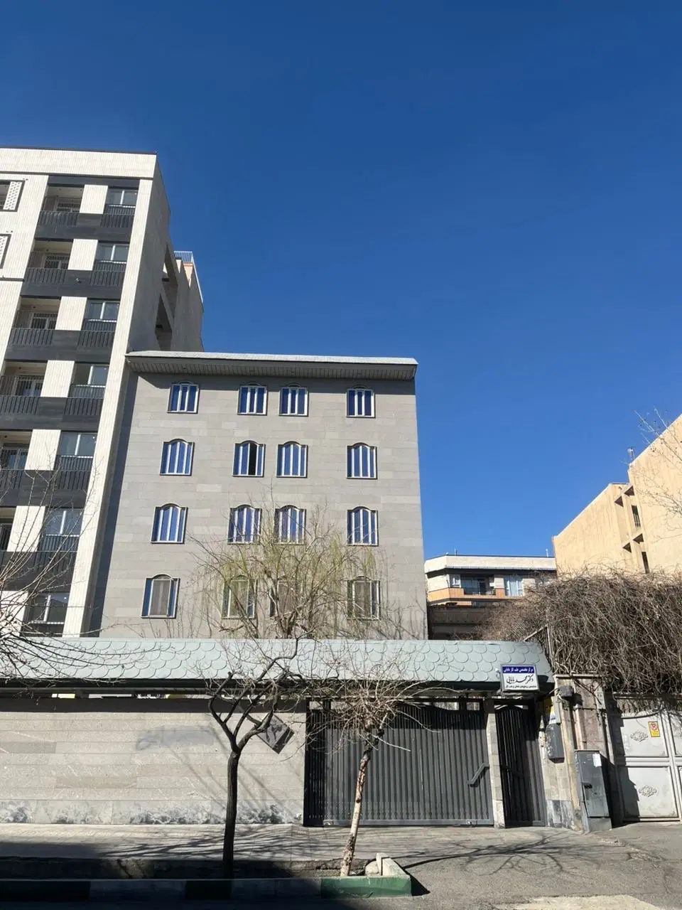 واحد ۶۱متری ادرای تجاری خیابان اسکندری شمالی