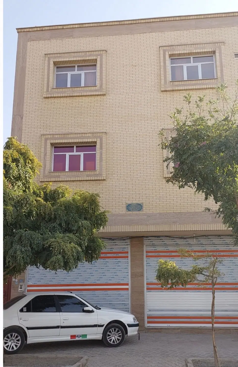 تجاری مسکونی ۳طبقه