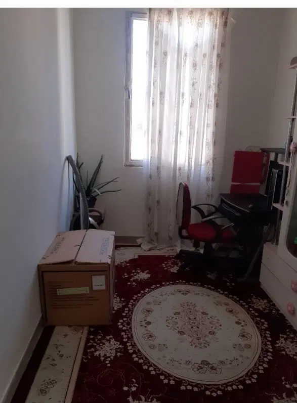 اپارتمان  ۷۲ متری شهرک ۱۱۰