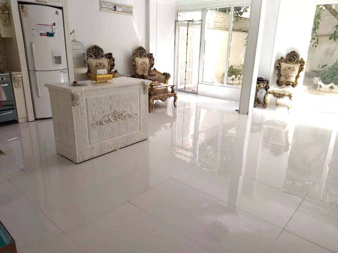 آپارتمان همکف جنوبی حیاط دار