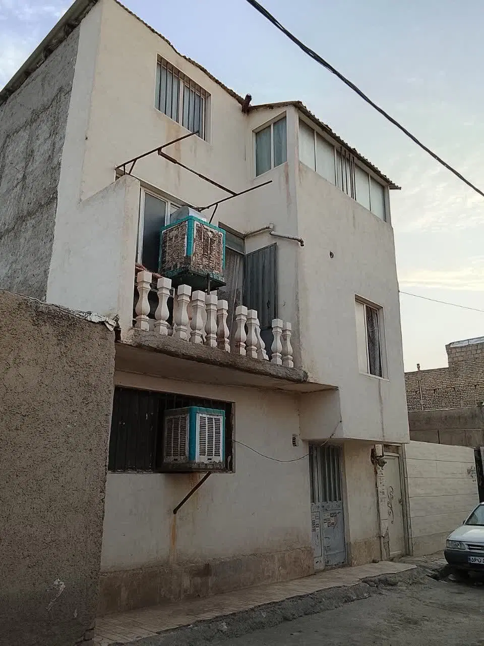 فروش ملکیت سه طبقه