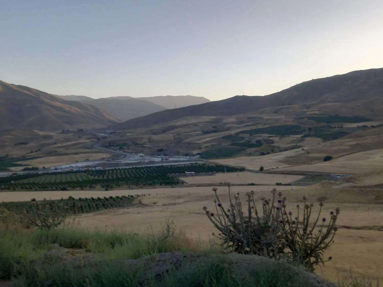 فطعه زمین فرشته رودکی