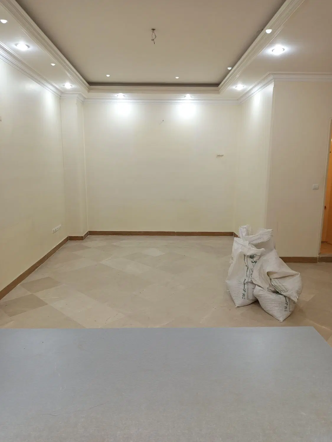 ۸۴متر ستارخان گلاب خبرنگار اردلان شیک کم واحد