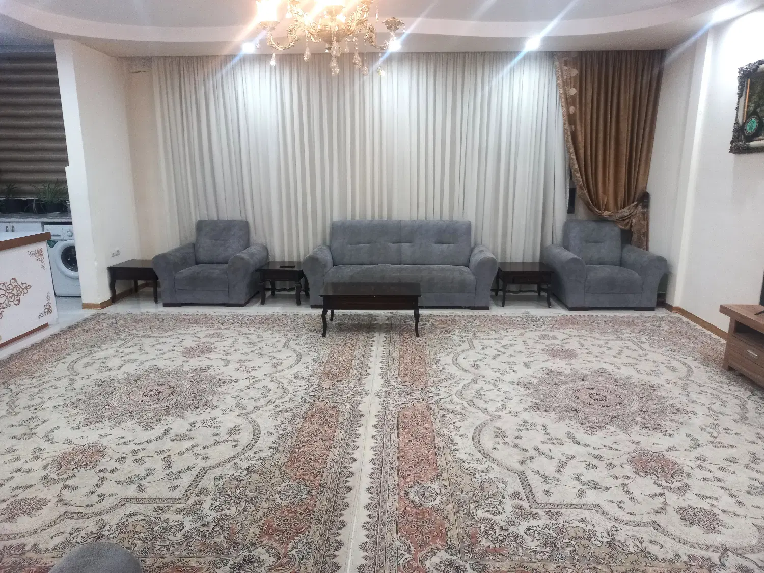 واحد ۱۳۵ متری سه خواب