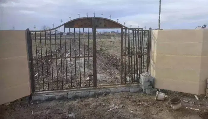 زمین ۲۰۰متری شهرکی مناسب ساخت