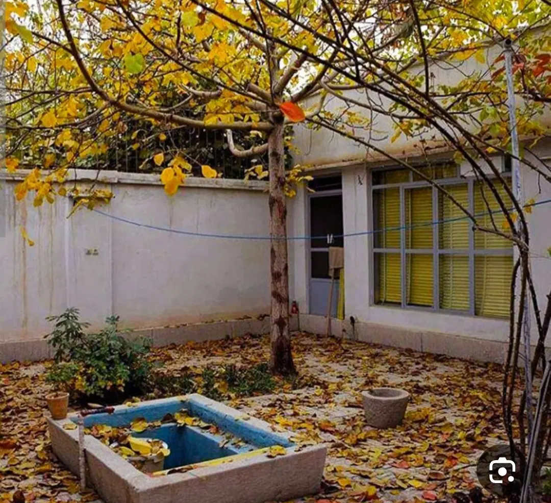خانه ویلایی نوساز  (سه خوابه)نزدیک مرکز شهر