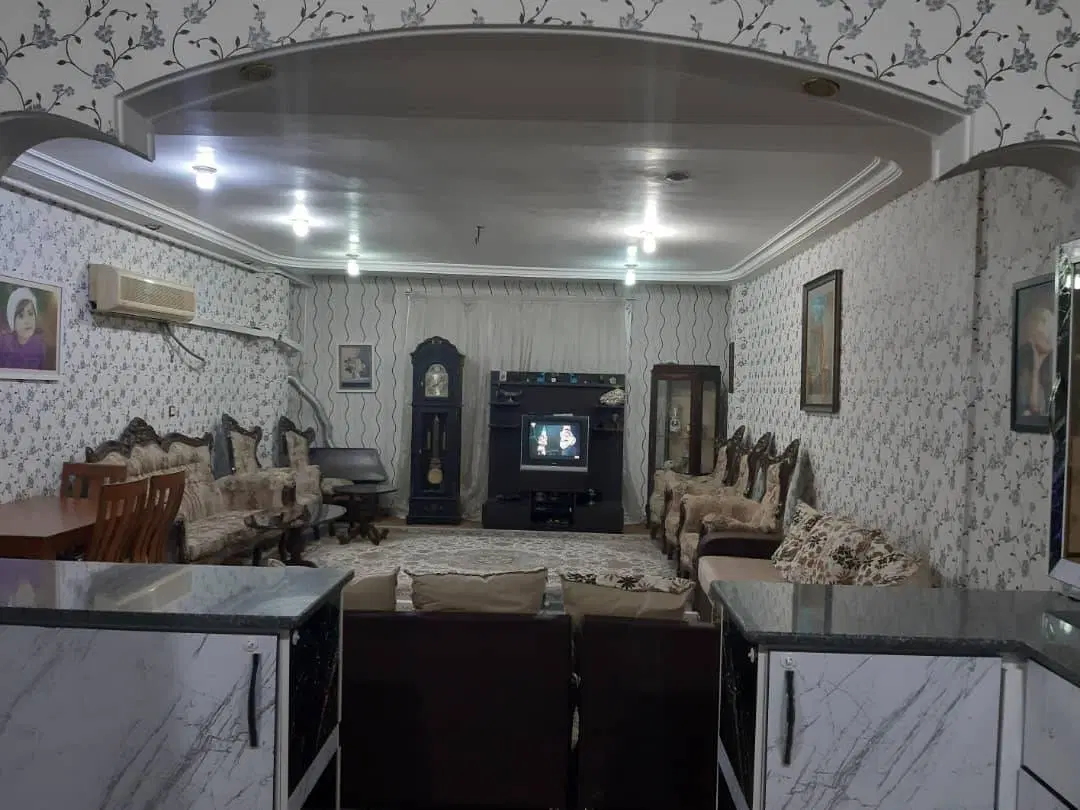 واحد ۱۳۵ متری مجتمع امیرکبیر خ رشد