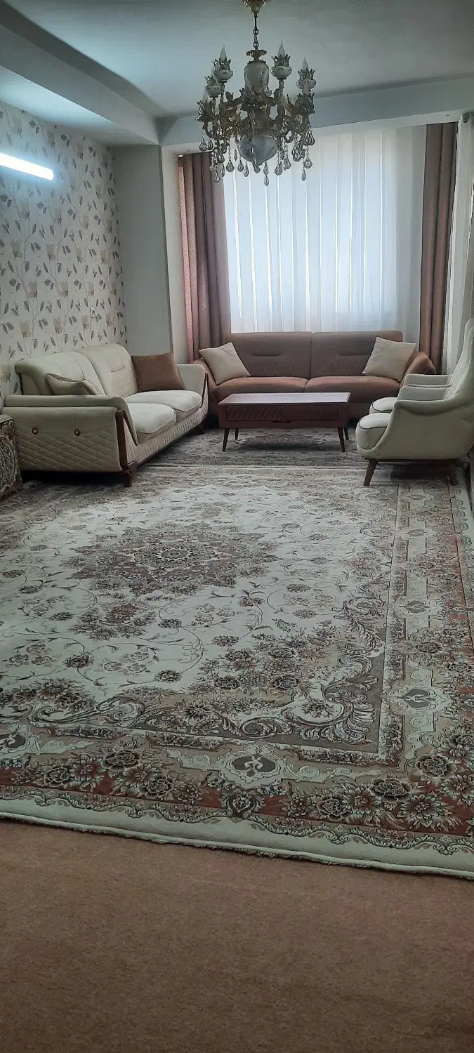 خانه در مهرگان