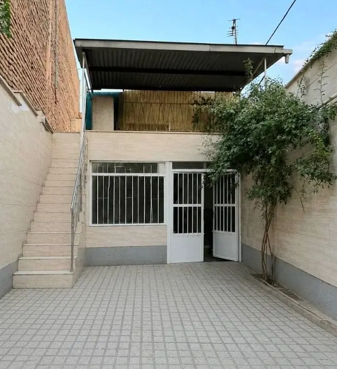 ویلایی ، پارکینگ ، دانشسرا ، م دانشجو