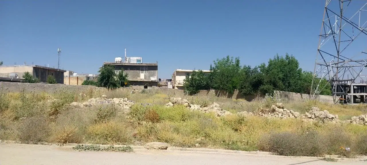 زمین تلخسرو