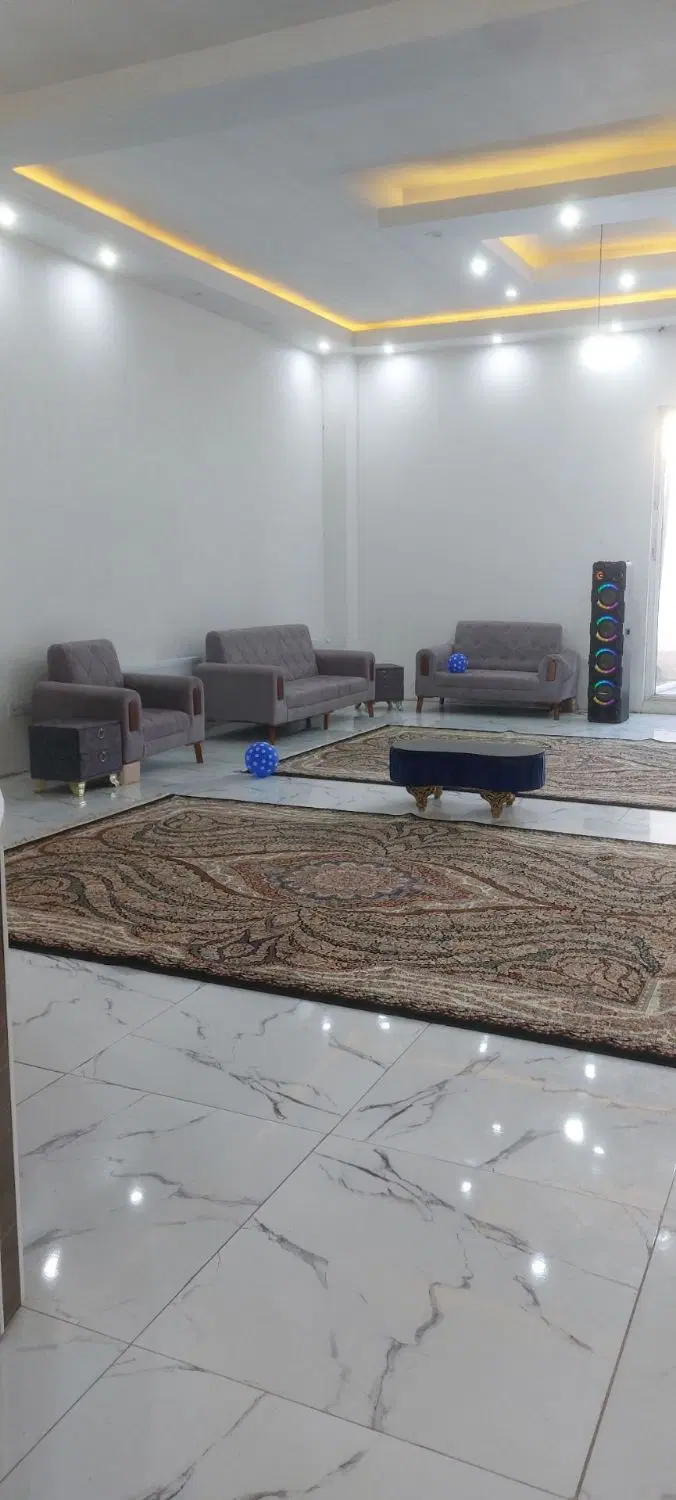 باغ ویلا.استخر رو باز