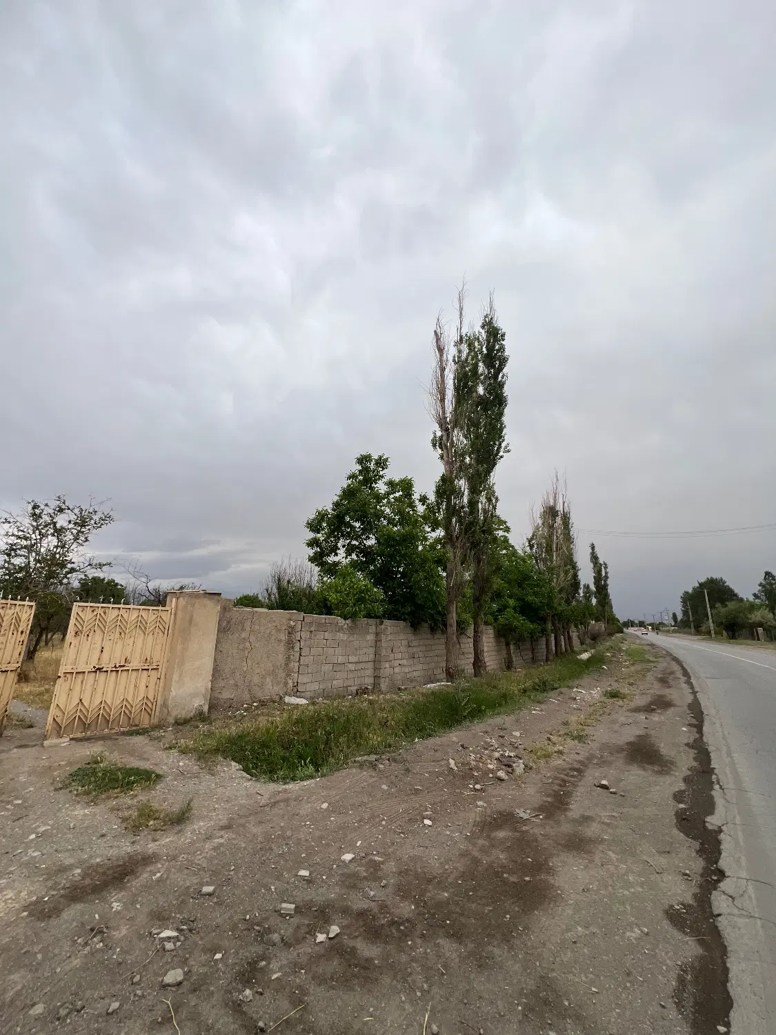 ۲۵۰۰مترآب برق گاز کنتور سندتک‌برگ روستای انبارتپه
