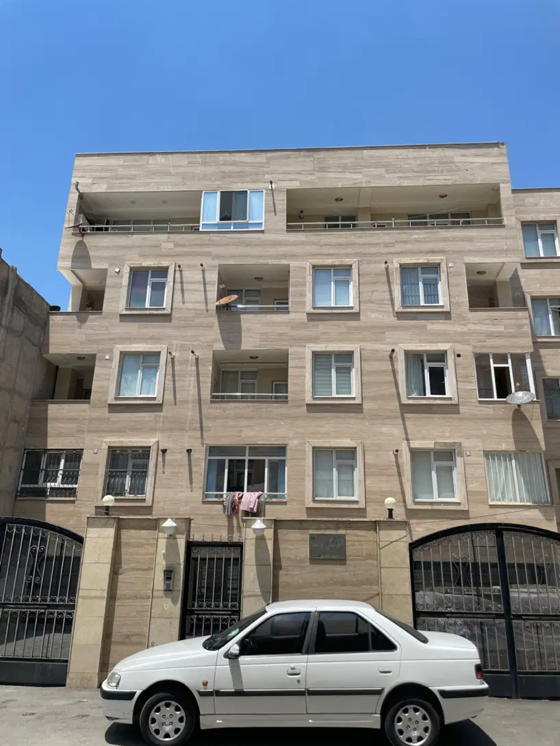 آپارتمان ۹۷ متری در سرعین