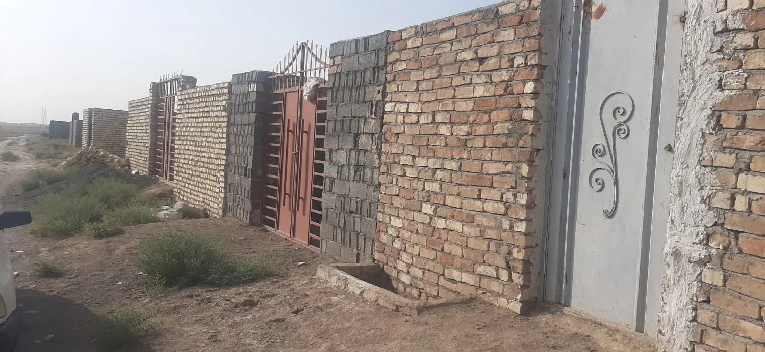 زمین ۱۰۰ متری چهار دیواری
