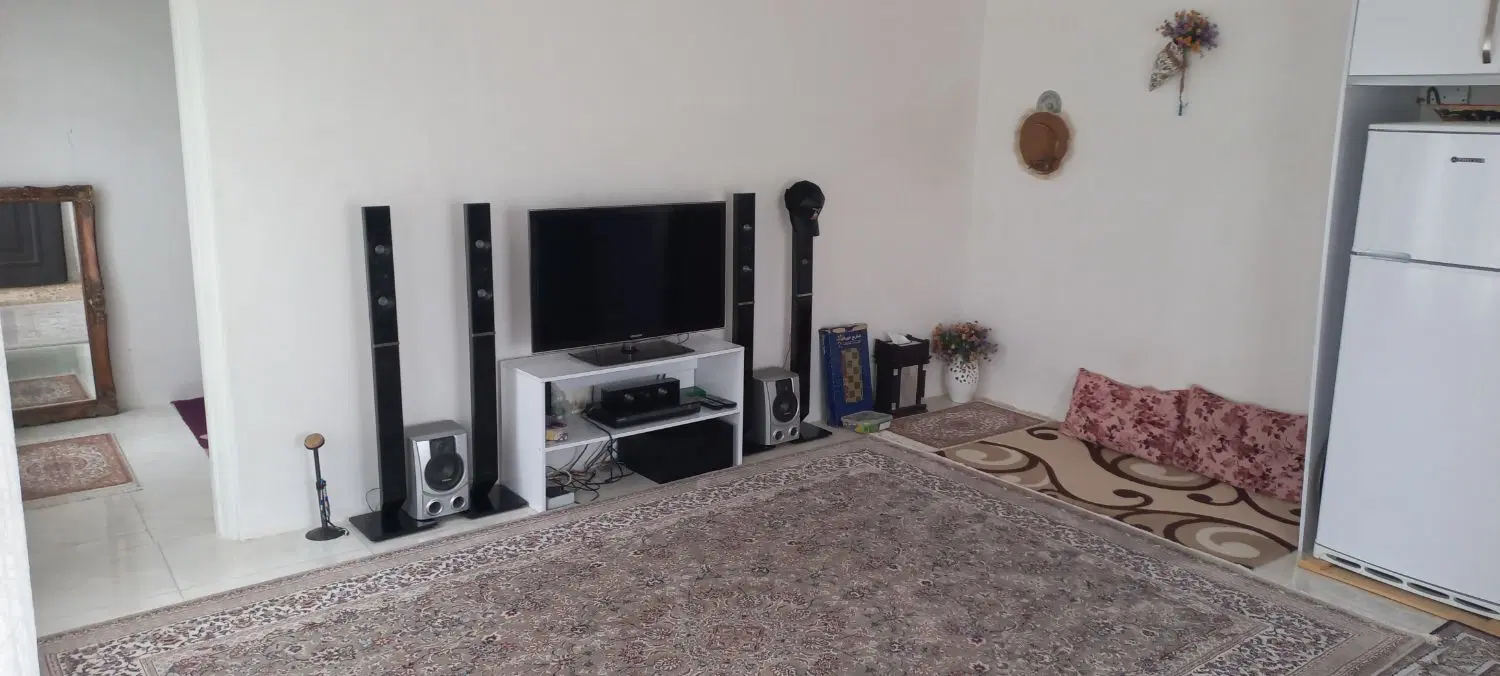 باغچه ۳۰۰ متری شهرکی ،سند تک‌برگ ،شهریار حصار ساتی