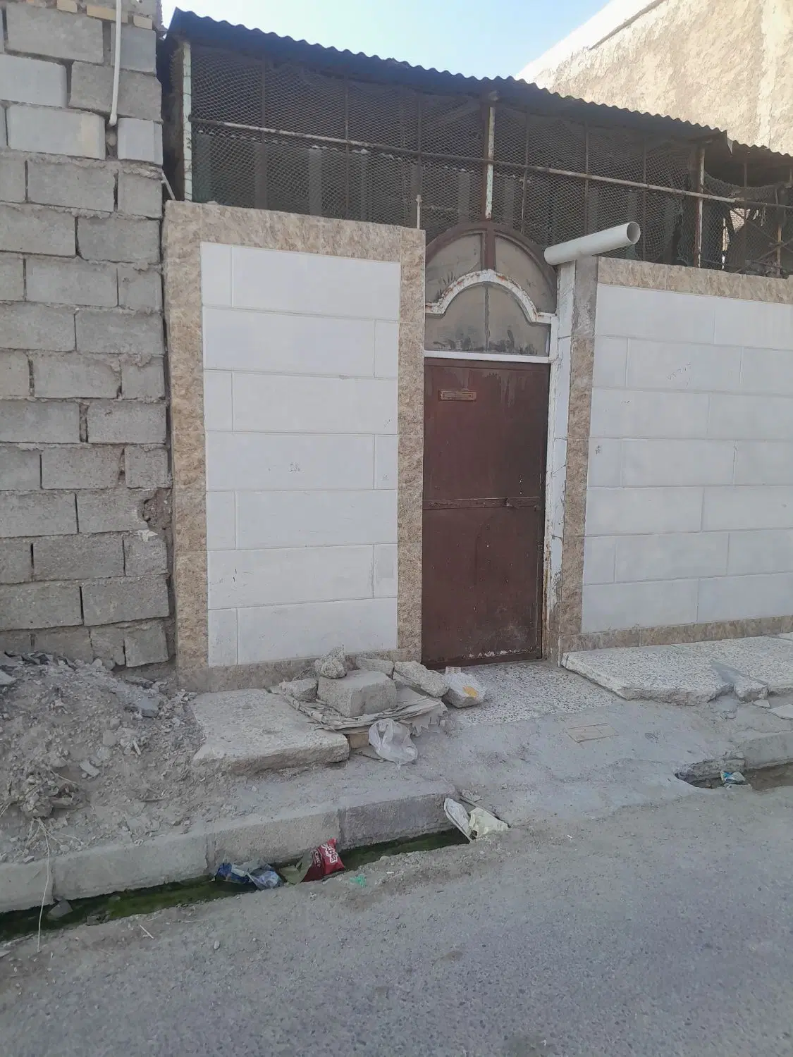 خانه در ذوالفقاری تمیز