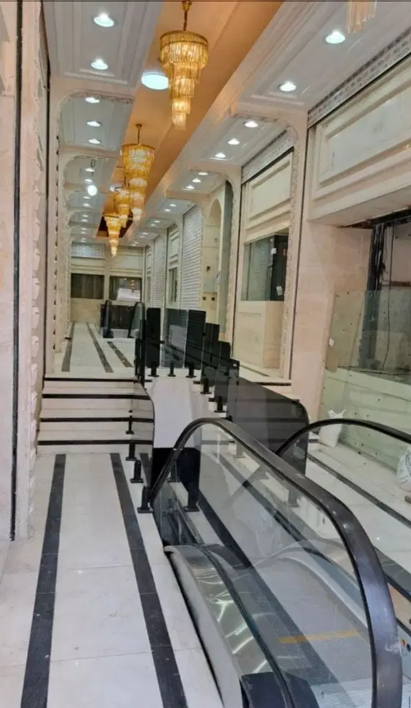 ۱۲ متر مغازه طلا فروشی