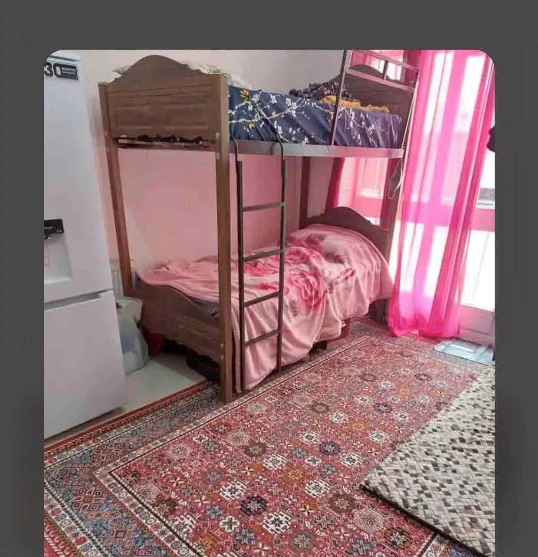 خوابگاه دخترانه در تجریش