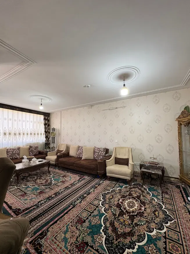 آپارتمان_۸۰متر_۲خواب_شهرک‌مدنی_فاز۲