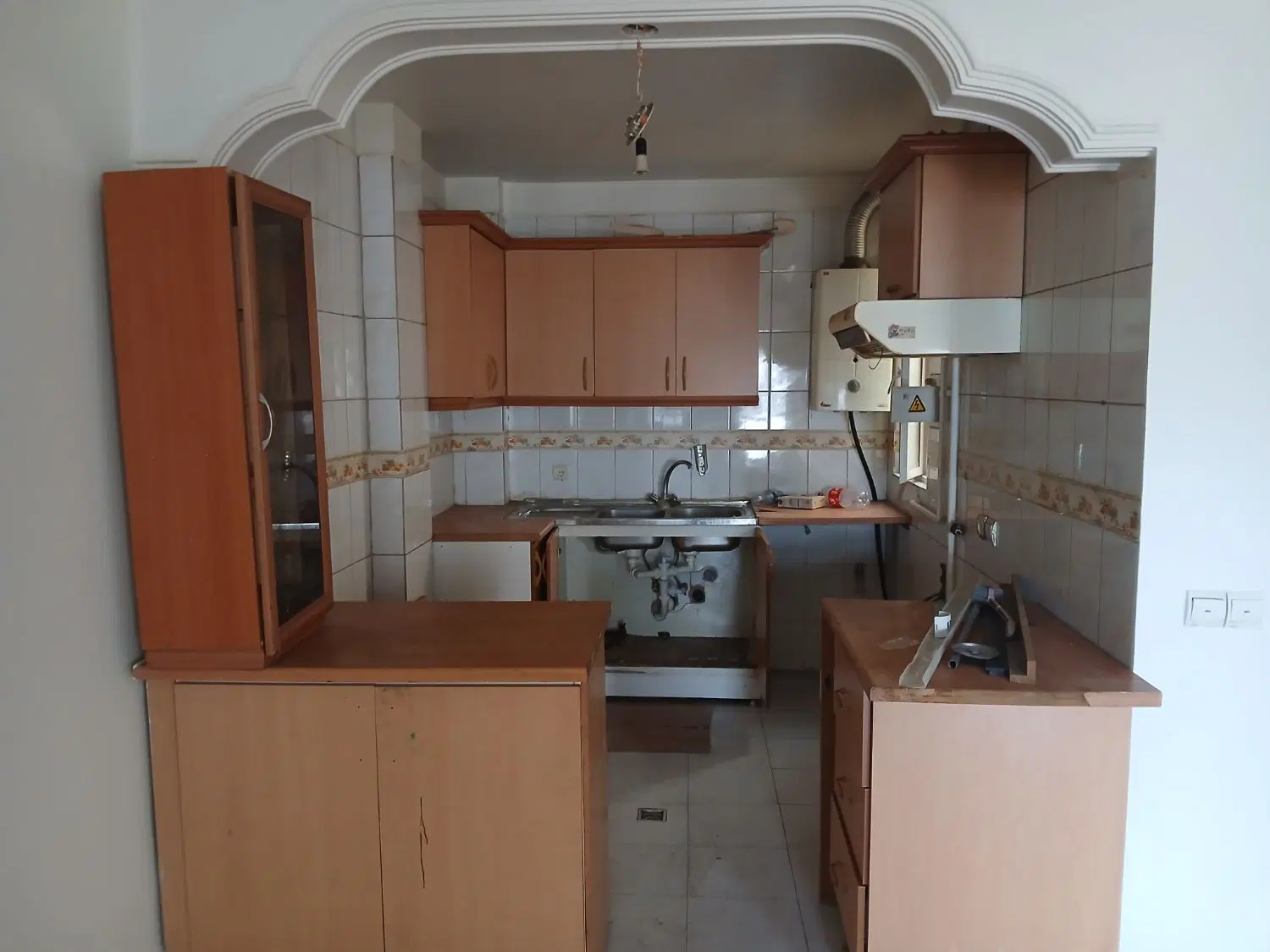 ۶۴ متر دو خوابه خیابان ۲۲۰ شرقی
