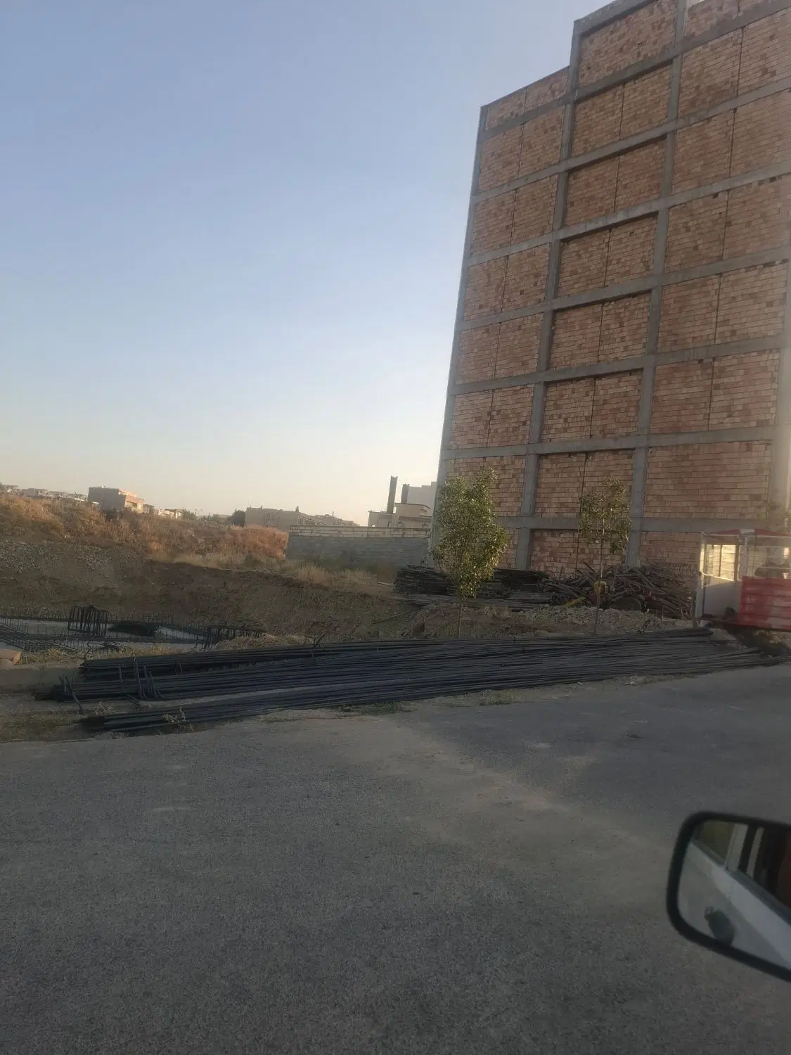 زمین مسکونی آپارتمانی