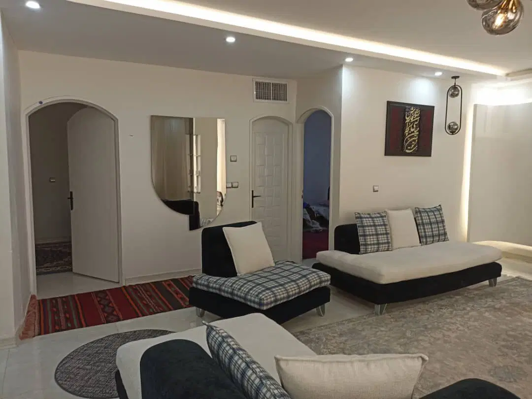 ۱۰۰متر شیک پشت حاشیه صارمی با پارکینگ اختصاصی