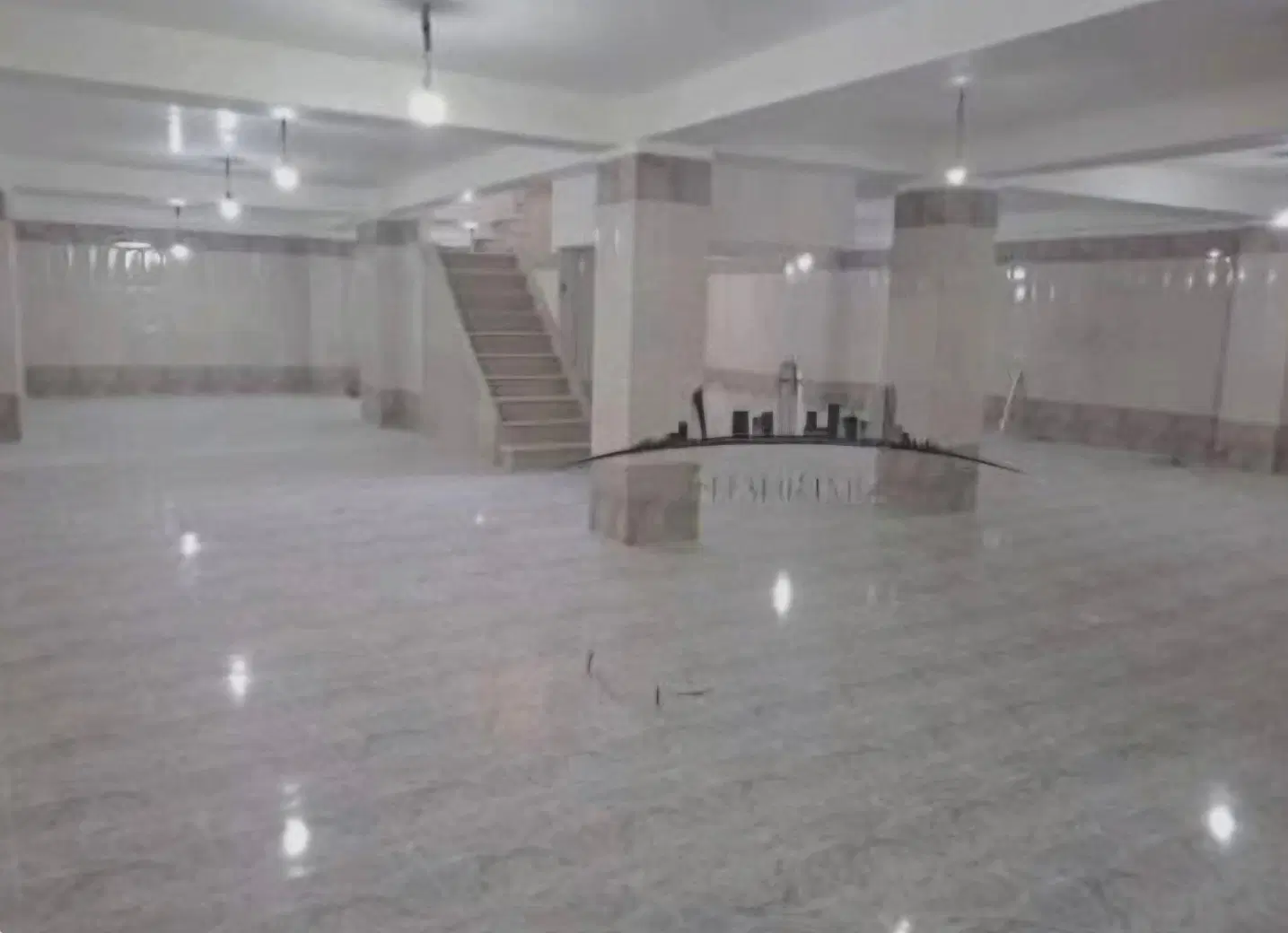 اجاره زیرزمین برخیابان درستکار