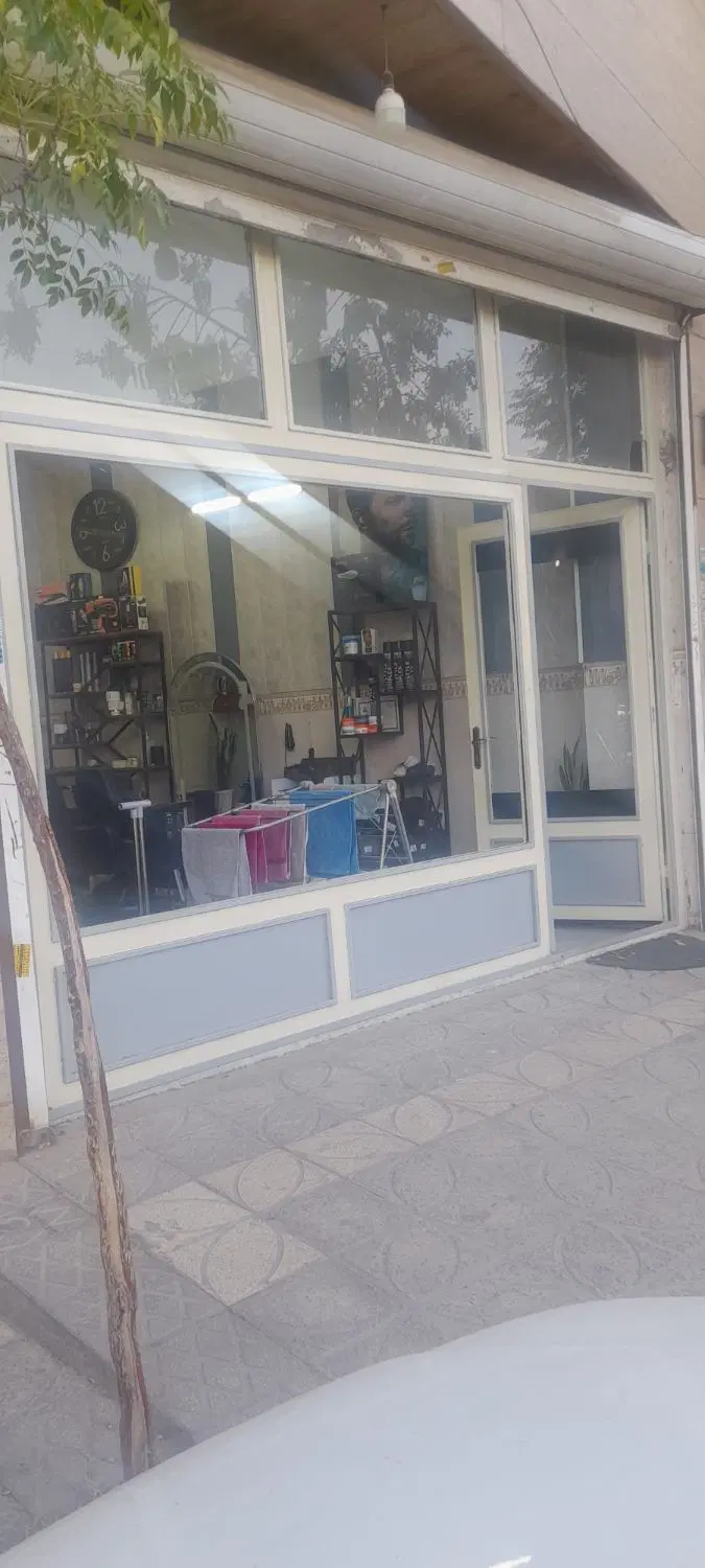 فروش یک باب مغازه ۳۰ متری در قمصر شهرک یاس
