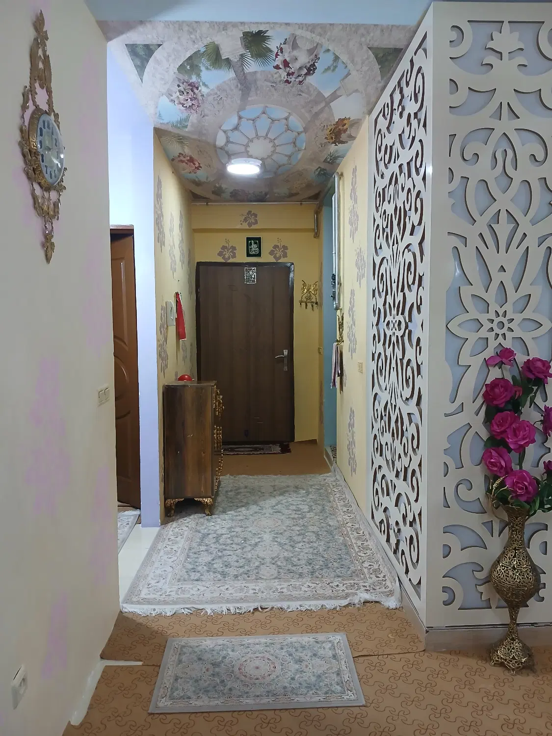 فروش آپارتمان وزمین مسکونی