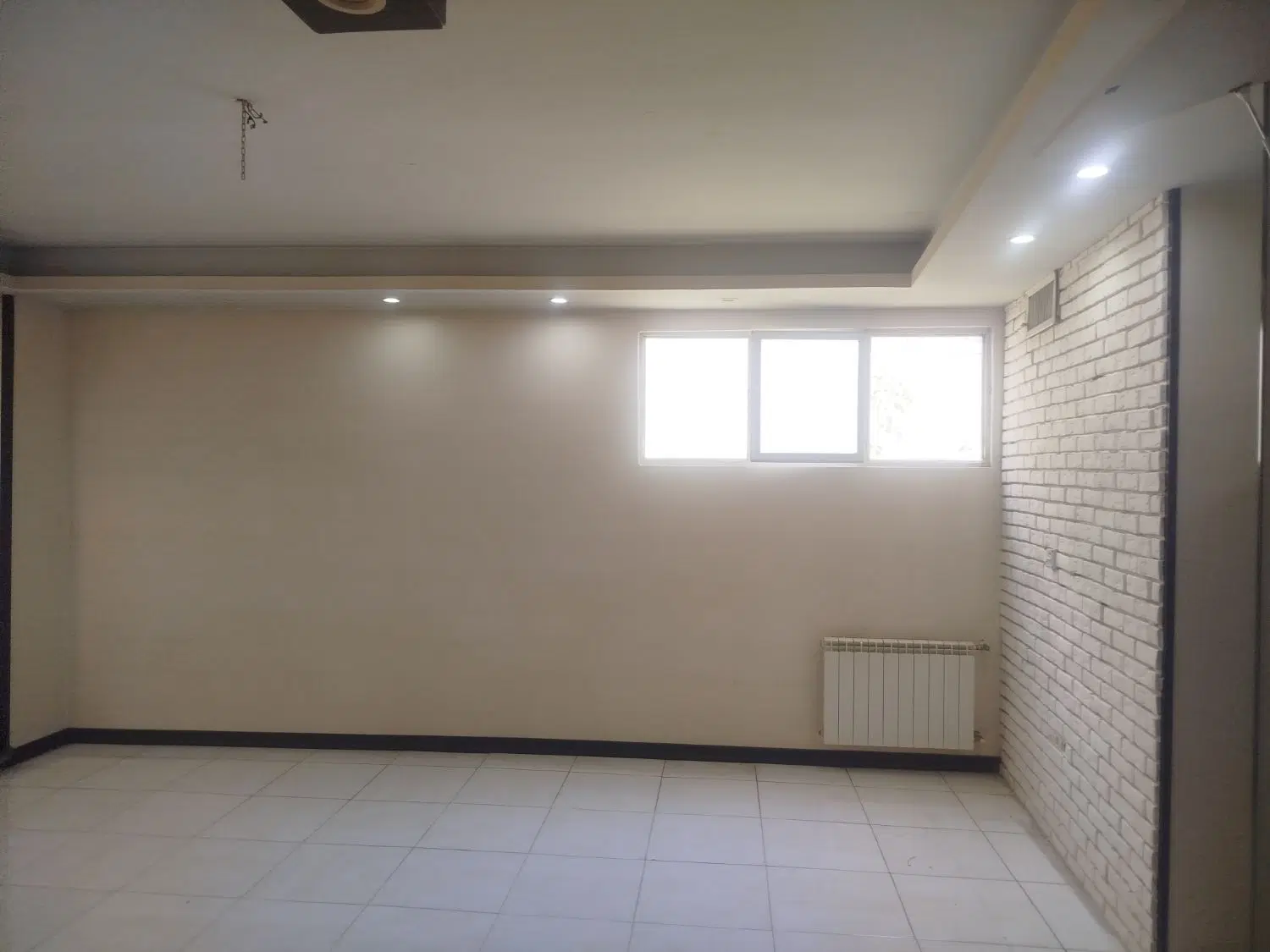 یک واحدآپارتمان 80متری دو خوابه،کوی گوهر