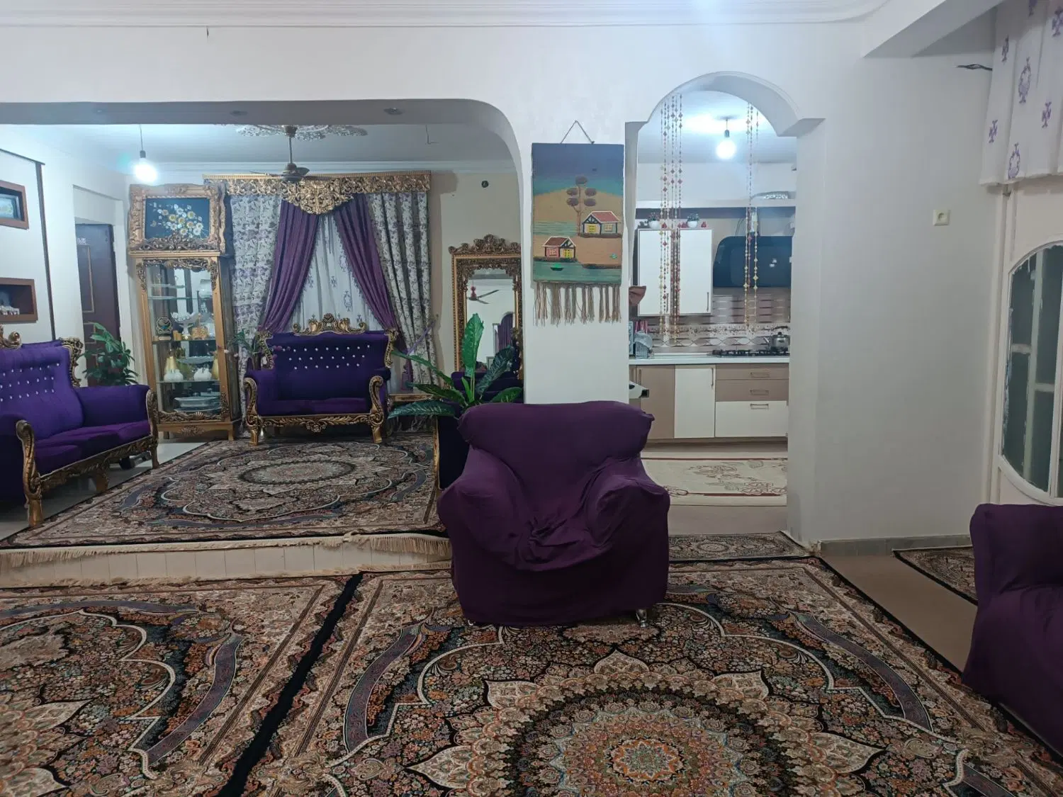 فروش یک‌واحد‌ویلایی واقع در بلوار امام خمینی