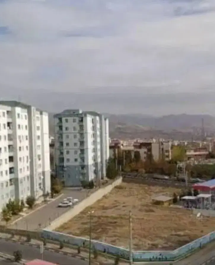۸۰ متردوخواب پردیسان خ استقلال