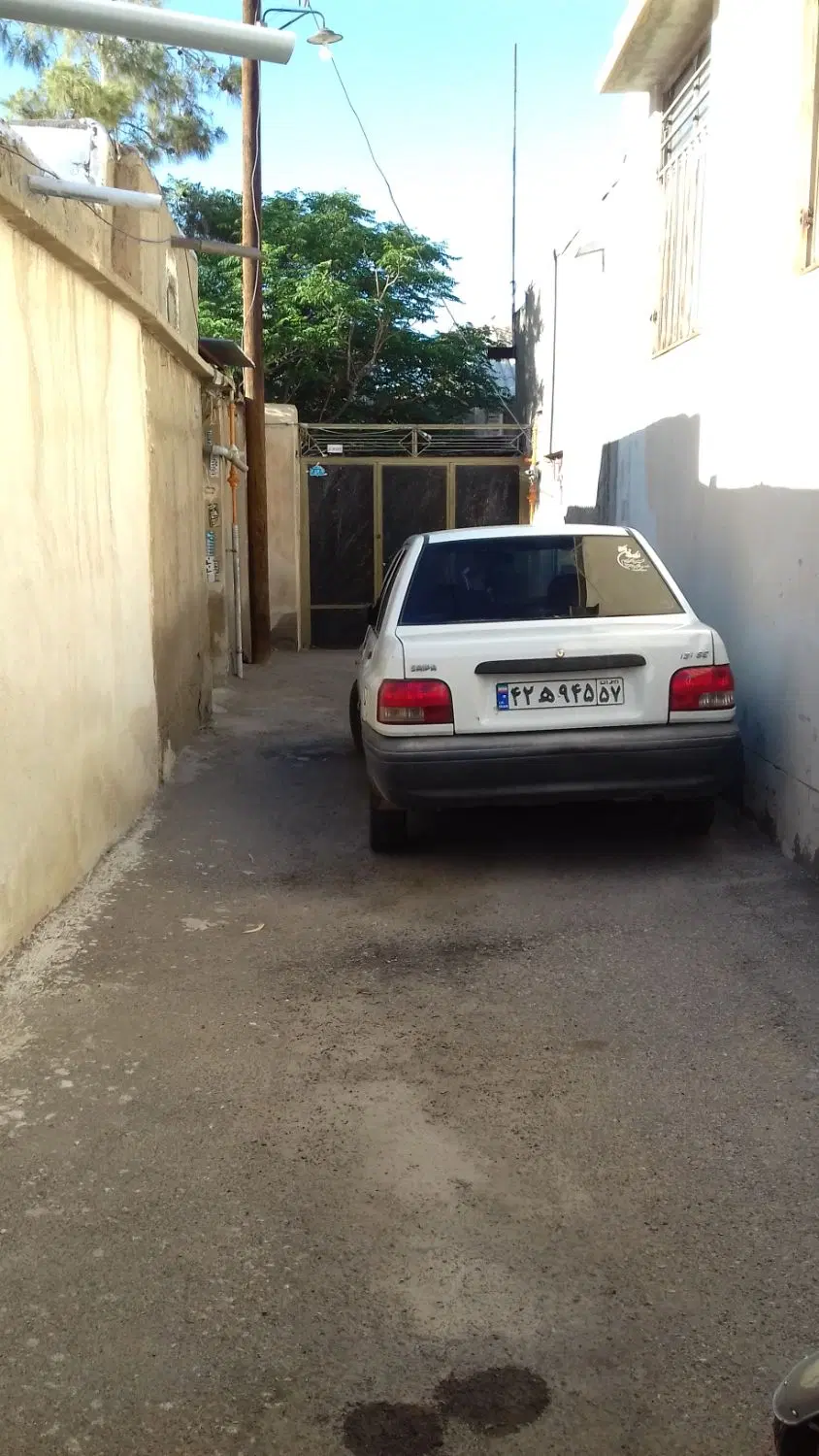 خانه ویلایی قدیمی