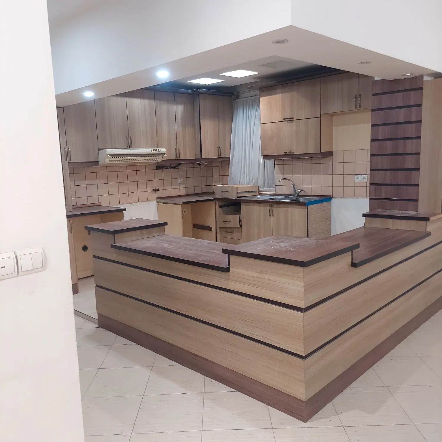۱۲۵متر حاشیه لادن دونبش