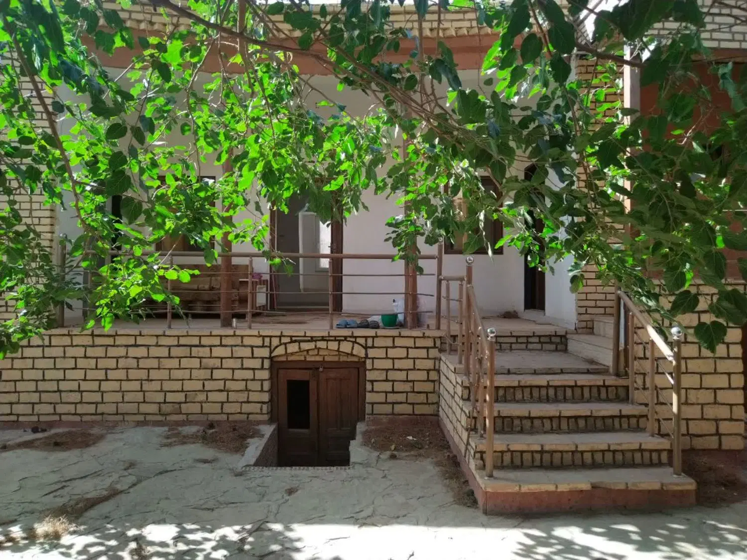 خانه قدیمی بازسازی شده