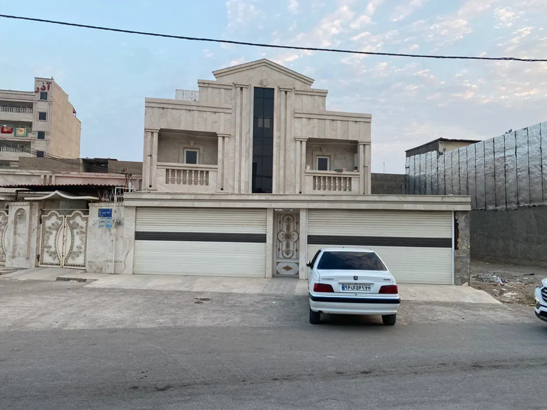 ۷۲‌ متری همکف خ ۱۸ متری