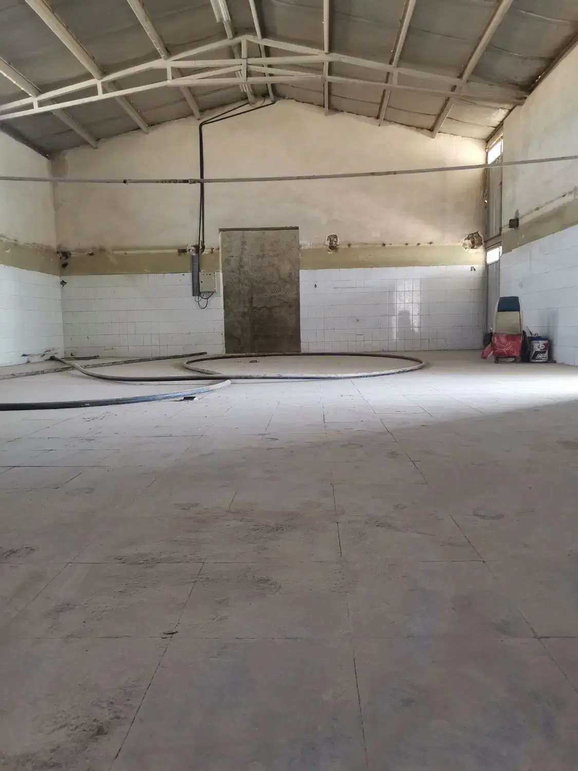 کارخانه ملک صنعتی 16700 متر