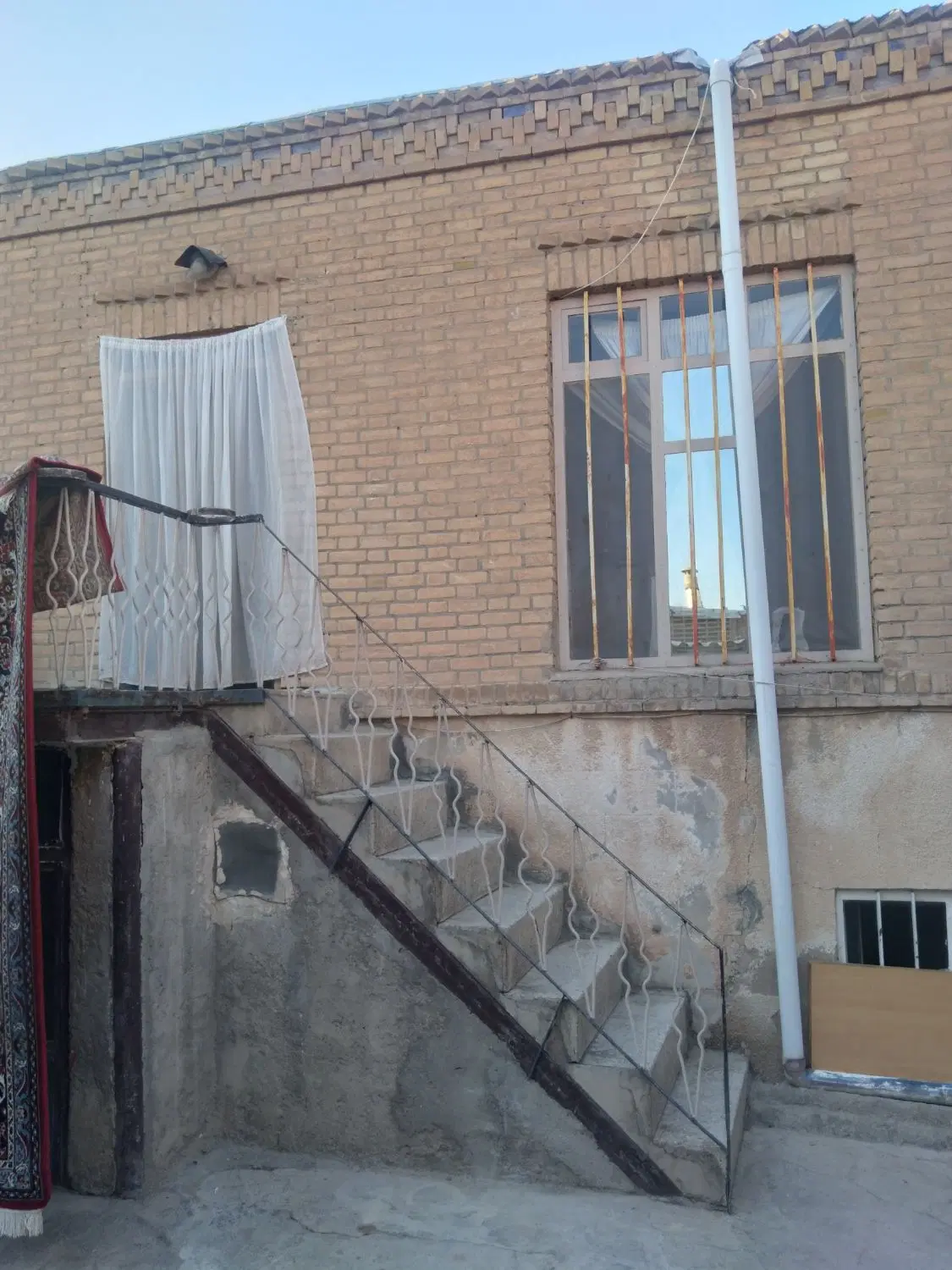 خانه ویلایی ۳۱۰متر