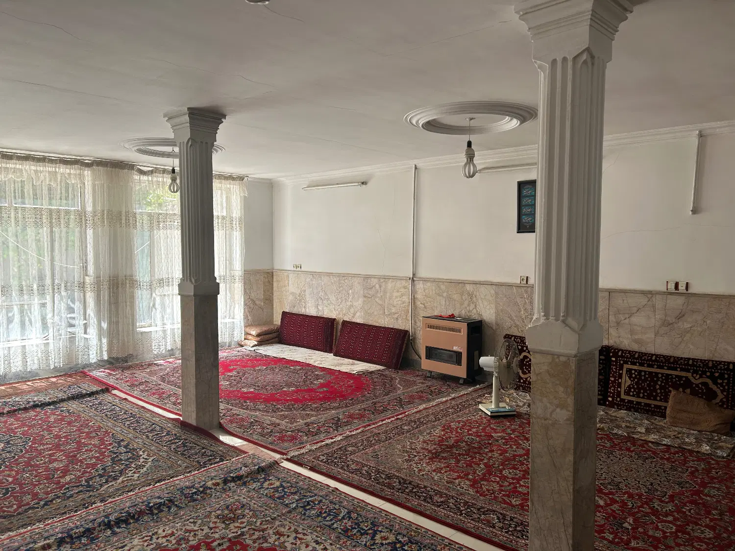 اجاره یک باب منزل مسکونی وقع  در صدر ۱۲