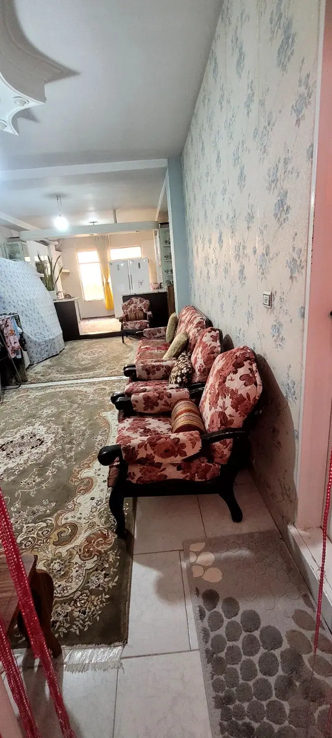 فروش یک واحد آپارتمان