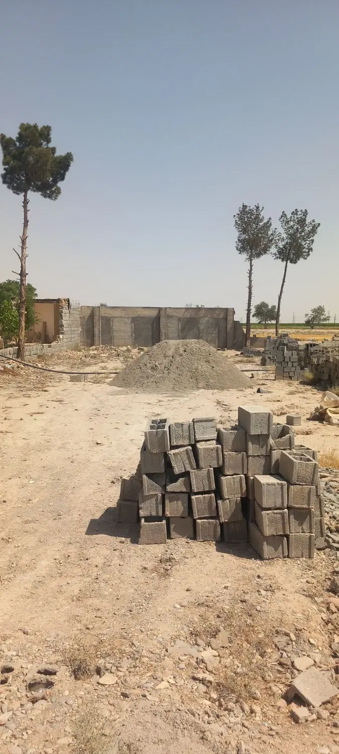 زمین گلزار حدودا 580متر