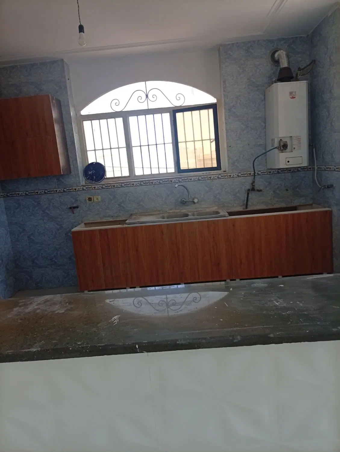 طبقه زیر دو خواب