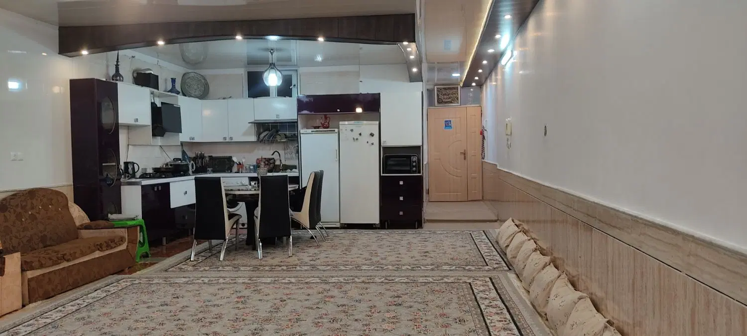 منزل دوطبقه مناسب دو خانواده سفیدشهر (نصرآباد)